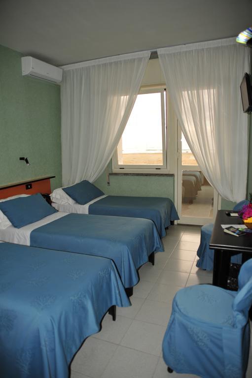 Marocca Hotell Nettuno Exteriör bild